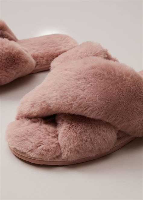 Pink Faux Fur Slider Slippers