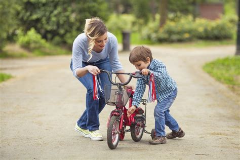 Aprender A Montar En Bicicleta 5 Pasos Para Enseñar A Los Niños