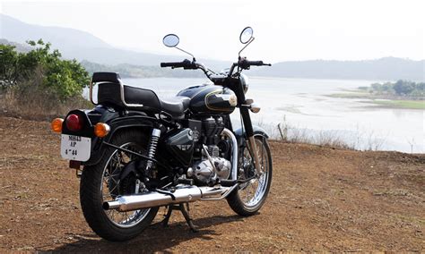 The company manufactures bikes in the city of chennai in india. Royal Enfield Bullet 500 photo gallery | Bike Gallery ...