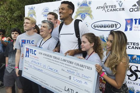 Here's why game nights rock: Former Bruin Matt Barnes hosts Athletes vs. Cancer charity ...