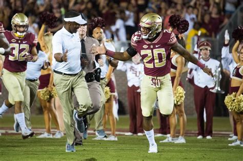 Hot Take Tuesday In Short Fsu Tenure Willie Taggart Has Averted More Disasters Than Hes Given