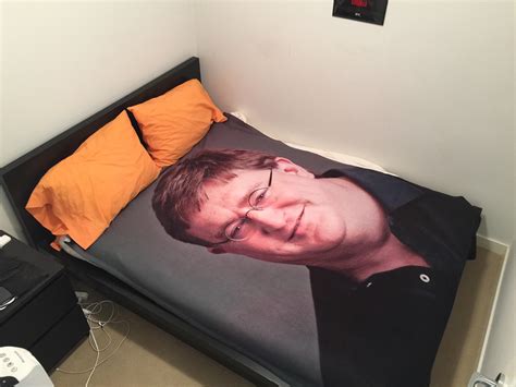 Image 886970 Gabe Newell Know Your Meme