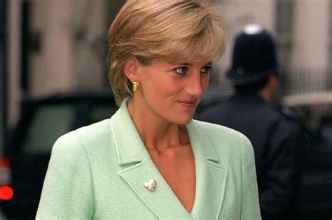 Oleh nila yuni maret 18, 2021 posting komentar splash jungle whether you are after a relaxing day in the. Lady Diana