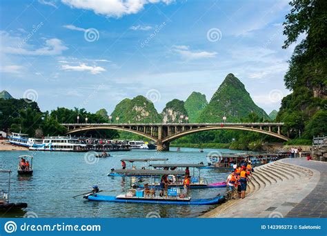 Yangshuo China July 27 2018 Tourist Bamboo Rafts On Li River In
