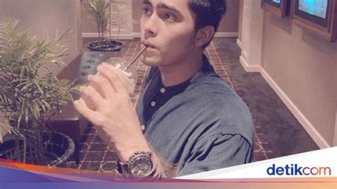 Check spelling or type a new query. Renald Ramadhan Saat Asyik Ngopi dan Ngemil di Lokasi ...