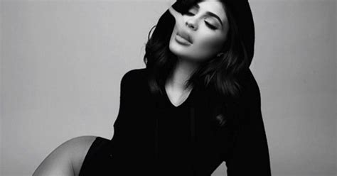 Kylie Jenner Celebrates Hitting 50m Instagram Followers With Smoking