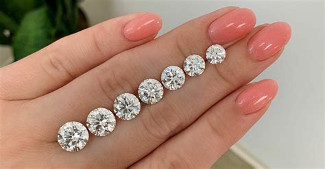 What Diamond Carat Sizes Look Like On A Hand
