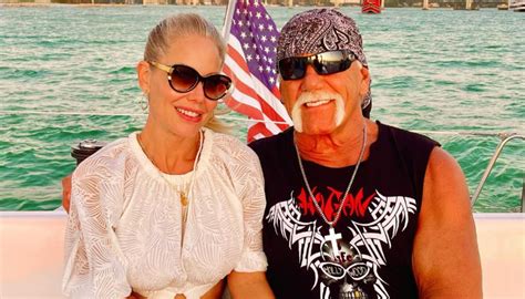 Hulk Hogan Girlfriend Sky Daily Wwe Legend Engaged At