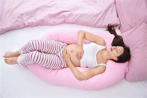 las 5 mejores almohadas para embarazadas y lactancia de 2022