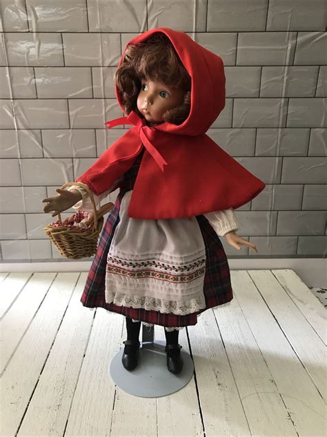 Купить porcelain doll 14 little red riding hood by Б У на Аукцион из Америки с доставкой в