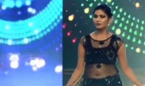 Haryanvi Dancer And Singer Sapna Choudharys Sexy Latke Jhatke At PTC