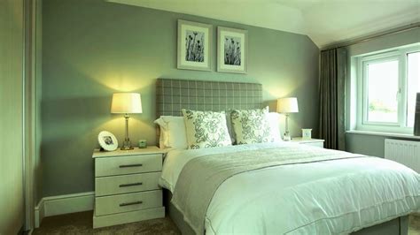 Another nice touch is to divide up the room visually. Bedrooms with Green Walls - Creative Decorating Ideas ...