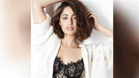 yami gautam hot photo uri actress yami gautam latest hot instagram photo is making fans go