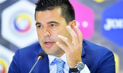 Cosmin contra on sunday was named as the new coach of romania to replace christoph daum who was sacked following the country's failure to qualify for the 2018 world cup, officials said. Exclusiv | Cosmin Contra a avut parte de o experienţă ...