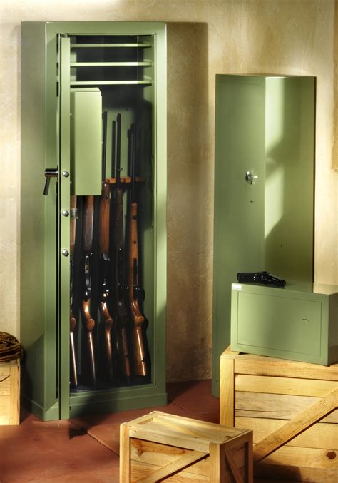 This closet gun safe comes with lots of great features, and plenty of room that has led to us ranking it the best on the market. gun closet - Knowell's Lock and Safe