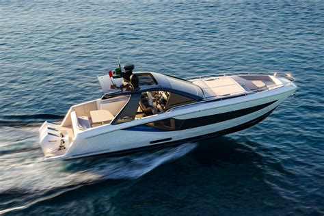 Azimut Launches New Verve 42 In The U S