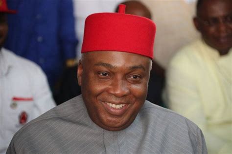 Ex Senate President Saraki Arrested By Efcc Jojo Naija