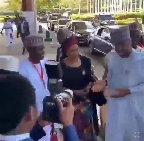 Fact Check Does President Buhari Shake Hands With Women Politics