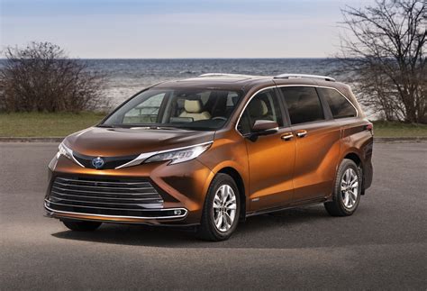 All New All Hybrid And Impressively Priced The 2021 Toyota Sienna