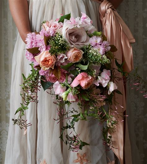 A Review Vintage Wedding Flowers Bouquets Button Holes