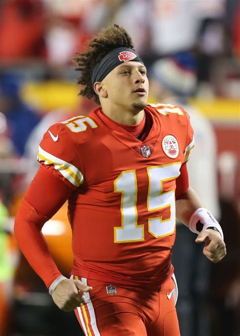 Alyssa Gibbs Headline Kansas City Chiefs Quarterback Mahomes