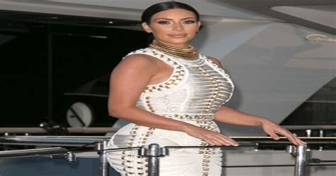 kim kardashian flaunts her killer curves and famous booty in nautical themed dress for yacht