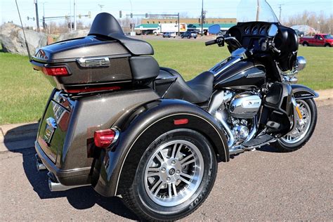 Its model designation is flhtcutg. 2020 Harley-Davidson® FLHTCUTG Tri Glide® Ultra (River ...