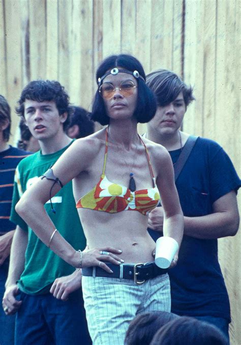Trending Girls From Woodstock Show The Origin Of Todays Fashion
