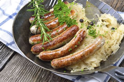 The New Years Guide To Lucky Foods How To Cook Bratwurst Bratwurst