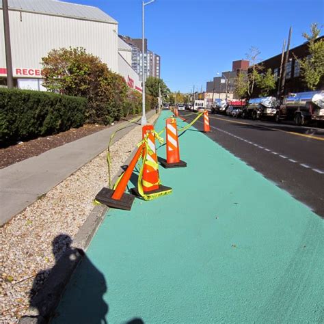 Finally A Bike Lane In Astoria Astoria Bike