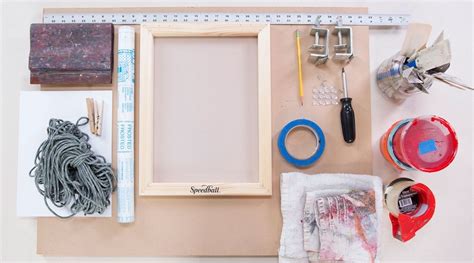 Learn How To Set Up A Home Studio For Screen Printing At Home With