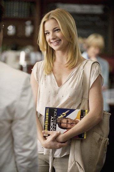 Revenge Emily Thorne Emily Vancamp Fashion Tv