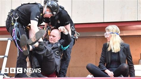 Extinction Rebellion Police Remove Activists From Train Roof