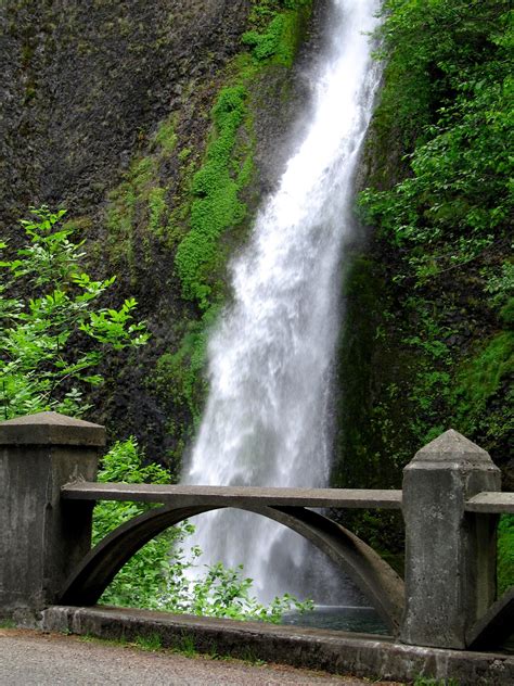 The Columbia River Gorge Scenic Highways Waterfalls The Vintage Tour