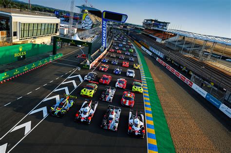 Having to stop to replace both costs precious time away from the track, so vehicles are. Here's the 2020 24 Hours of Le Mans official photograph ...