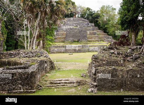Beautiful View Of Jaguar Temple In Belize Stock Photo Alamy