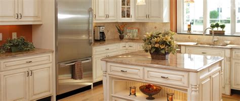 COUNTRYSIDE WOODCRAFT CUSTOM BUILT KITCHEN CABINET Project Photos