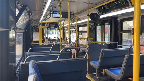 Q23 Bus