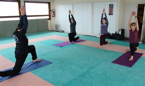 Saint Cergues Des Cours De Yoga à La Mjc Pour Décompresser