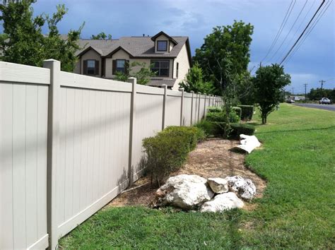 It's the first one we've ever done and it went really smoothly. Vinyl privacy style perimter fence | Sierra Fence, Inc. - Austin Texas