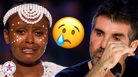 Simon Cowell Breaks Down Crying On Agt 2023 Premiere Youtube