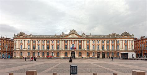 Fichiertoulouse Capitole R — Wikipédia