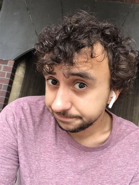 Maybe your hair is sending these signals, but other than a little wave and spring here or there, you. Im a guy with curly hair! I have a large forehead with a ...