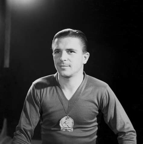 Ferenc Puskás Stats : My Football Stats & Facts 