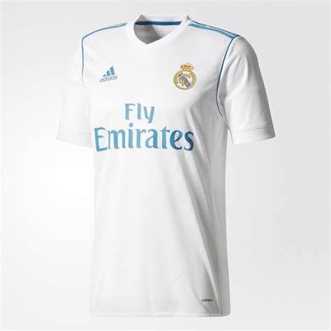 Real har även vunnit champions league (europacupen) vid hela nio tillfällen, en bedrift som ingen annan klubb i europa har lyckats med. Camiseta Futbol Real Madrid Primera 2017-2018