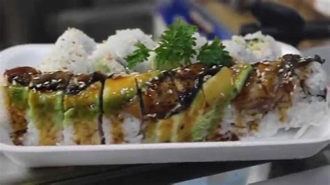 Crispy california, rattlesnake roll, dragon roll, philidelphia roll, rainbow, new york roll, tuna hus…… Deli Sushi Dessert - Deli Sushi Desserts San Diego Ca ...