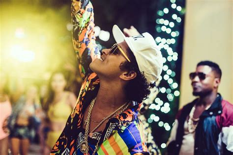 Bruno Mars 24k Magic Single Music Video Released