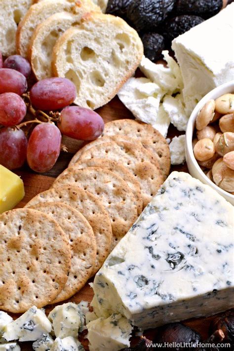 How To Arrange An Easy Cheese Plate Cheese Plate Easy Cheese Cheese
