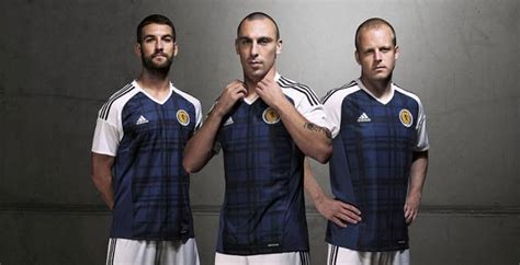 Découvrez toute l'actu de ecosse ! adidas dévoile les maillots 2016 de l'Ecosse