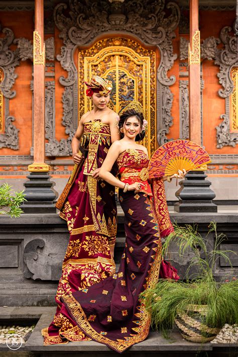 Pakaian Payas Agung Bali Payas Agung